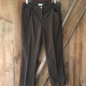 REITMANS brown pants size 18 petite